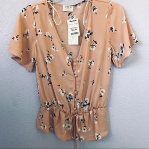 NWT Sienna Sky Blouse